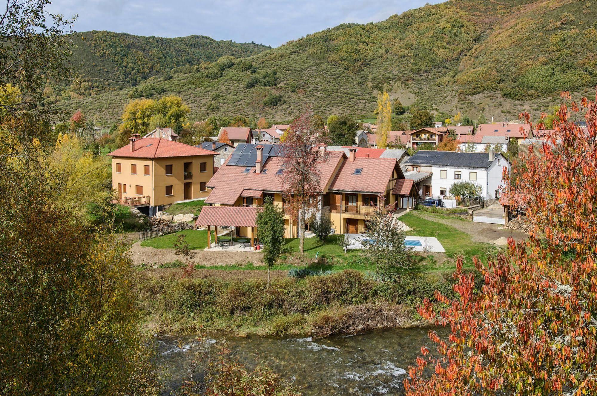 El Casar Del Puente Casa rural *